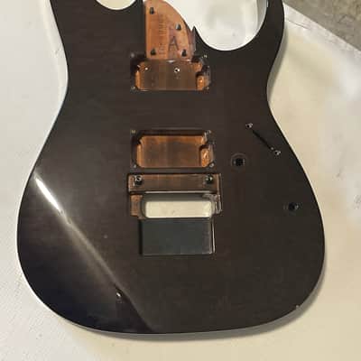 1999 Japan Fujigen Ibanez RG520QS Brown Quilt Maple Guitar Body Original Edge Tremolo Ready image 3
