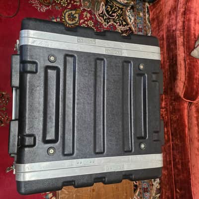 SKB 4u Molded Rack Case image 10