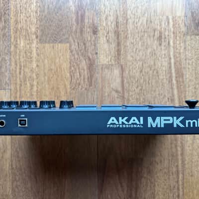 Akai MPK Mini MKIII 25-Key MIDI Controller Black on Black image 3