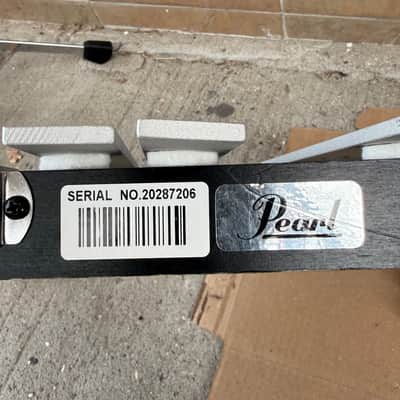 Pearl Glockenspiel Bell Kit Package with Stand, Original Bag, Practice Pad & Sticks – Used – Good Condition image 12