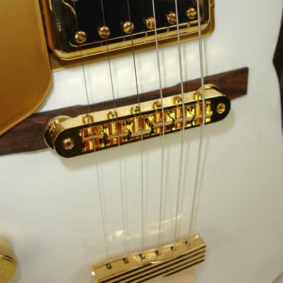 2022 Gretsch G5422GLH Electromatic Classic Hollow Body Double-Cut with Gold Hardware Electric Guitar, Left-Handed, Laurel Fingerboard, Snowcrest White w/ Case image 7