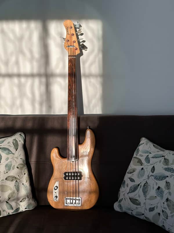 Regenerate Guitar Works VRB 5 String Fretless 2011 - Natural Gloss image 1