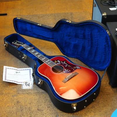 Gibson Custom Limited Hummingbird 12-String Acoustic Guitar 2011 Vintage Cherry w/Hard Case image 13