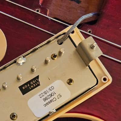 Gibson Les Paul Classic 2001 - Wine Red image 25
