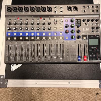Zoom LiveTrak L-12 Digital Mixer / Recorder 2010s - Grey / Blue image 6