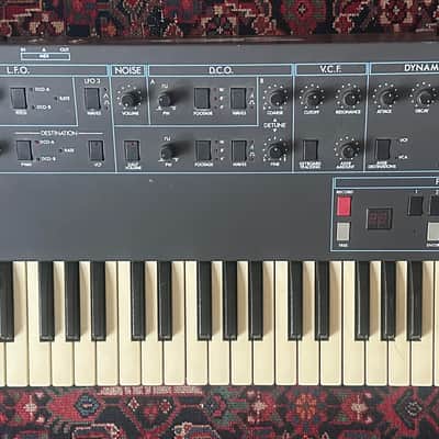 Siel DK600 Synthesizer 1980s - Black