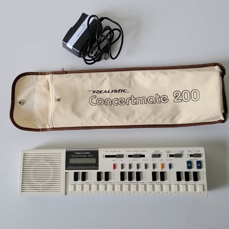 Realistic Concertmate 200 (Casio VL-1 Rebadge) with case and power adapter image 1