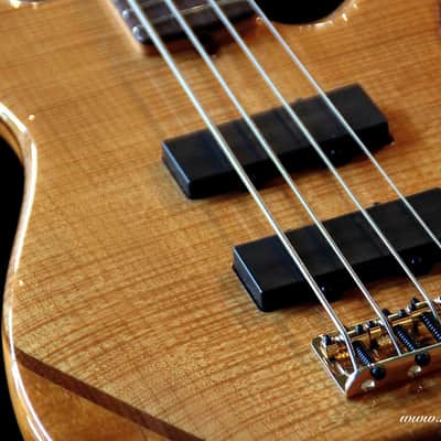 Fender Zone Active Natural image 10