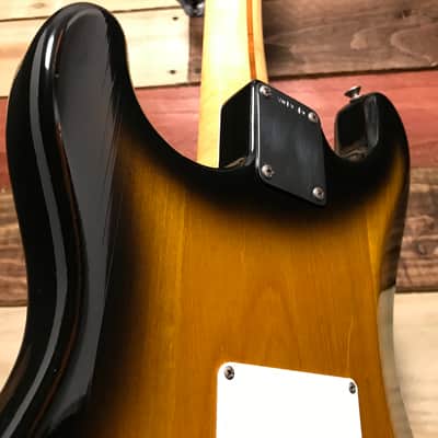 Fender American Vintage '57 Stratocaster 1986 - 2-Color Sunburst image 13