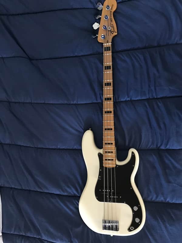 Fender Precision Classic Series 70s 2012 Olympic White image 1