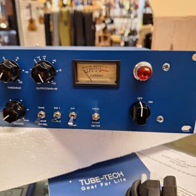 Tube-Tech CL 2A Dual Channel Dual Opto Compressor 2026- Blue image 4