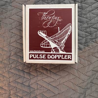 ThorpyFX Pulse Doppler - Black / Burgundy Red Bild 7