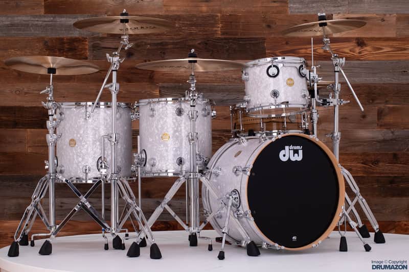 Dw (Drum Workshop) Collectors Series Ii, 4 Piece Drum Kit, White Marine Pearl, (Pre Loved) image 1
