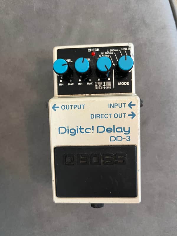 Boss DD-3(b) Digital Delay 2001 - Present - White image 1