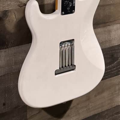 Fender Eric Johnson Stratocaster w/Maple Neck image 9