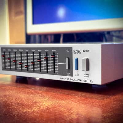 SONY SEH-22 🌈RaRe🌈 Vintage Compact Stereo Graphic Equalizer – 9-Band Thin-Line Japan Beauty image 3