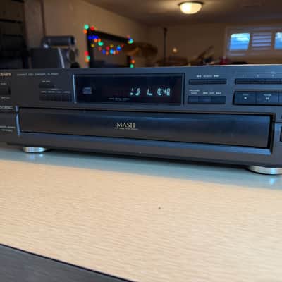 Technics SL-PD627 Compact Disc Changer - 5 Disc -  Black - Tested *NEW BELTS* image 4