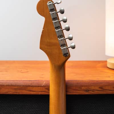 Fender American Vintage 1962 Stratocaster 1995 - 3 Tone Sunburst image 4