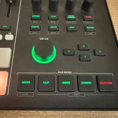 Roland MC-707 Groovebox 2019 - Present - Black image 4