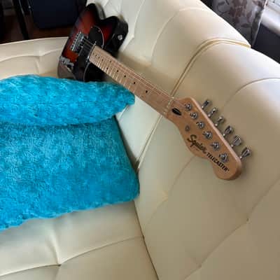 Fender Squier Telecaster 2023 - 3 Tone Sunburst image 2