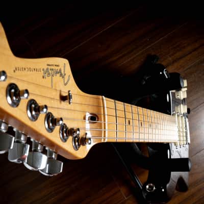 Fender American Professional Stratocaster 2019 USA image 8