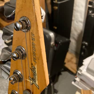 Fender Standard Performer Bass 1985 - 1987 - Frost White image 20