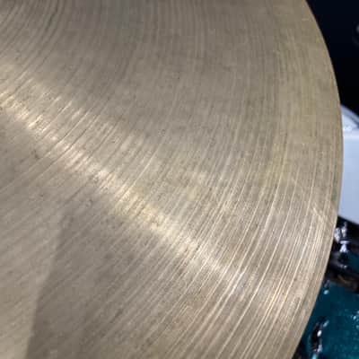 Zildjian - 18" A Crash Cymbal (Cracked) 1350g 1960s - Natural image 7