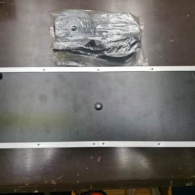 Ghost Fire Little 20 Pedal Board Kit with Velcro & Zip Ties - Black & Silver image 3