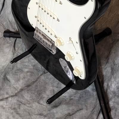 VINTAGE 1987 Fender USA Standard Stratocaster, KILLER PLAYER!! image 4