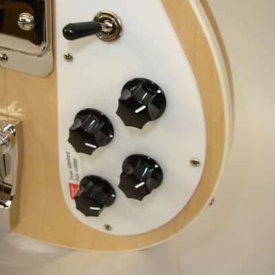 Rickenbacker 4003 Electric Bass Guitar - MapleGlo with Case image 8