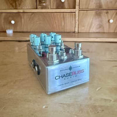 Chase Bliss Audio Tonal Recall Analog Delay 2016 - 2017 - Graphic with Blue Knobs image 2
