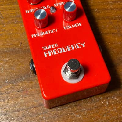 Super-Freq Ugly Face 2021 Red milled Powder coat image 2