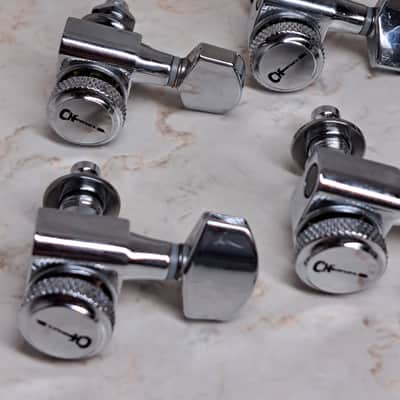 Charvel MIM Pro Mod So Cal Tuners Tuning Pegs 6 In-line Dual Pin & 2 String Trees- Chrome Finish image 2