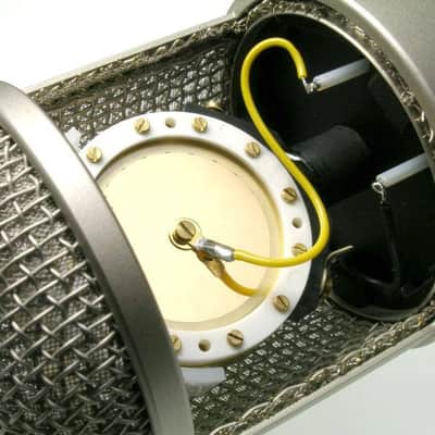 Neumann M147 Tube Condenser Microphone image 4