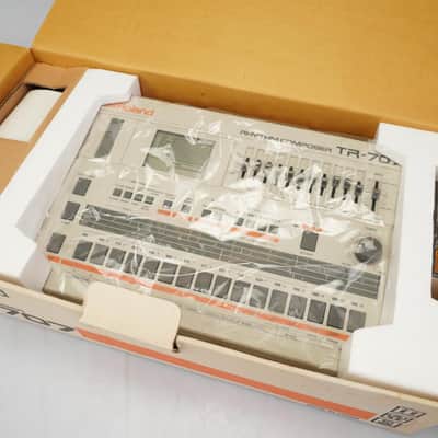 Immagine Roland TR-707 Rhythm Composer Drum Machine w/ Box #58730 - 4