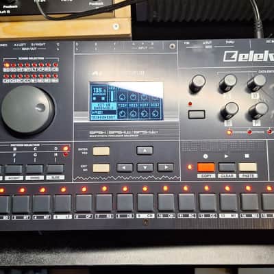 Elektron Machinedrum SPS-1UW+ MKII 2010s - Black & Silver image 6
