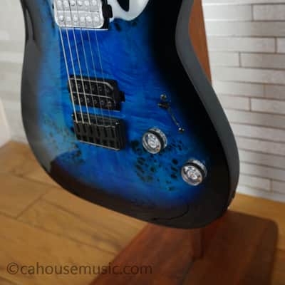 Schecter Omen Elite-6 - See-Thru Blue Burst image 8