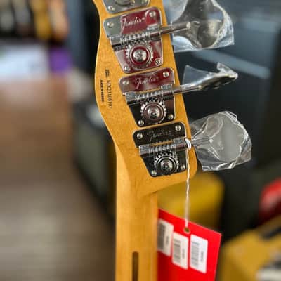 Fender Vintera II '70s Telecaster Bass with Maple Fretboard Surf Green  #MX23108107  9lbs. 0.2oz image 11