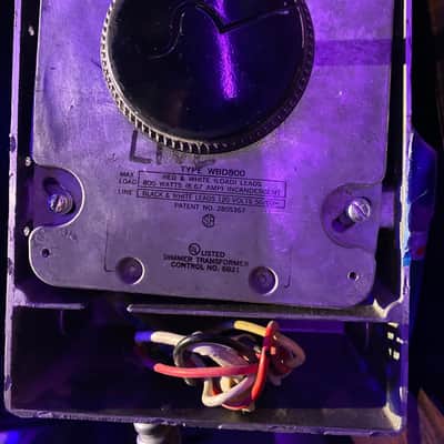 Luxtrol Light Control Type WBD 800 Light Dimmer image 1