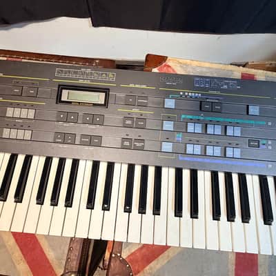 Casio CZ-5000 61-Key Synthesizer Keyboard image 3