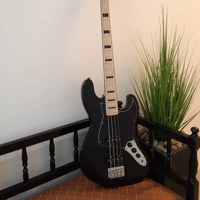 Ashdown The Grail bass 4-string, maple fretboard image 4