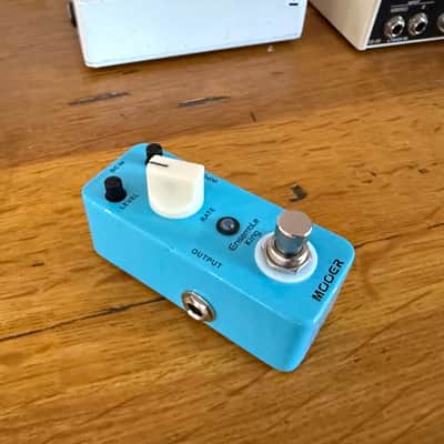 Mooer Ensemble King 2013 - Blue image 3