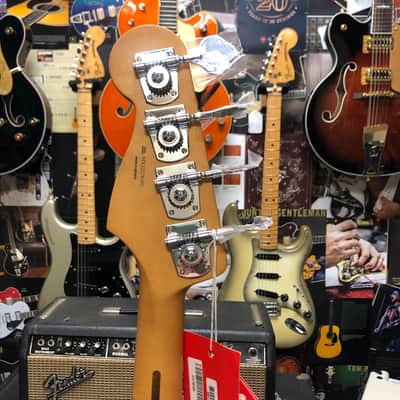 Fender Player Plus Active Meteora Bass 2022 - Present - 3-Color Sunburst image 6