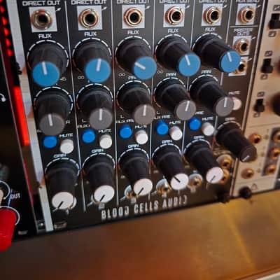 Blood Cells Audio D.O.Mixx 5 channel mixer 2010s - Black image 2