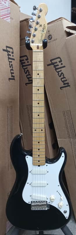 Squier Bullet 3S 1983 - 1984 in Black SQ serial number Made in Japan image 1