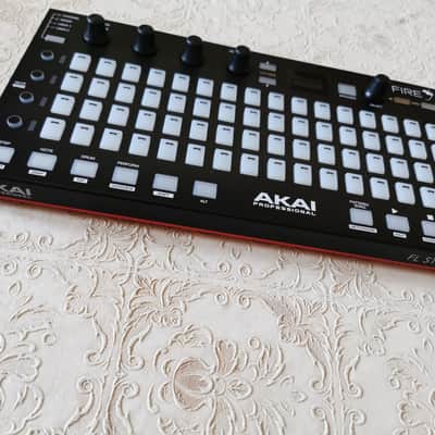 Akai Professional Fire Hardware Controller for FL Studio - Mac & PC- Nero image 3