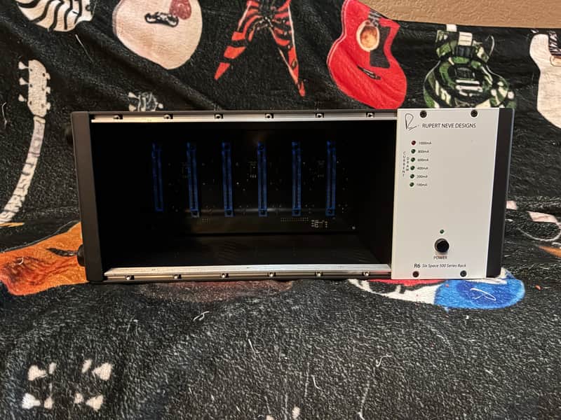 Rupert Neve Designs R6 6-Slot Powered 500 Series Frame