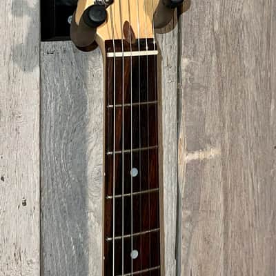 2005 Fender 60th Anniversary American Series Stratocaster, Rosewood Fretboard 3-Color Sunburst, Very Collectable and Ships Fast ! image 6