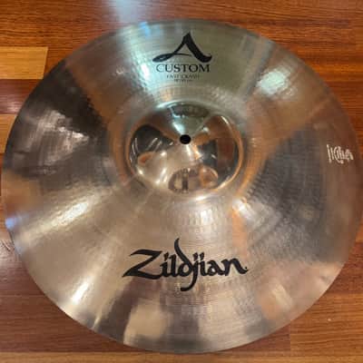 Zildjian 18" A Custom Fast Crash Cymbal 2002 - Present - Brilliant image 1