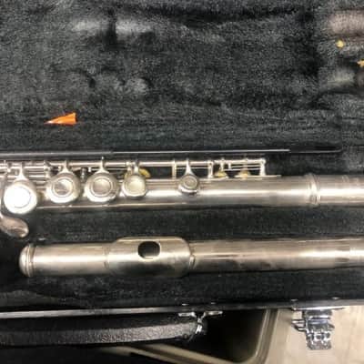 Yamaha YFL-225NII Flute with Yamaha case, Japan, good condition. image 4